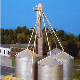Click here to learn more about the Rix Products HO KIT 90'' Grain Elevator.
