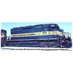 Click here to learn more about the Bowser Manufacturing Co., Inc. HO SD40 w/DCC & Sound, DM&E #6069.
