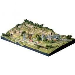 Click here to learn more about the Woodland Scenics N Scenic Ridge Layout Kit.
