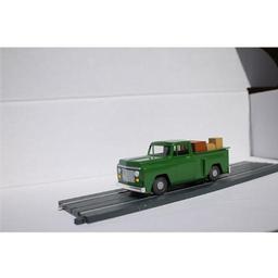 Click here to learn more about the Bachmann Industries O Williams E-Z Street Pickup Truck/Green.