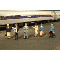 Click here to learn more about the Bachmann Industries O Standing Platform Passengers.