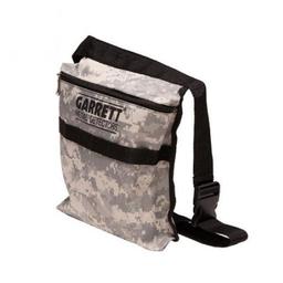 Click here to learn more about the Garrett Metal Detectors Digger''s Pouch Camo.