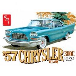 Click here to learn more about the AMT 1/25 1957 Chrysler 300.