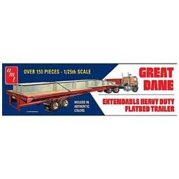 Click here to learn more about the AMT 1/25 Extendable Flatbed Trailer, Great Dane.