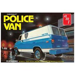 Click here to learn more about the AMT 1/25 Chevy Police Van, NYPD.