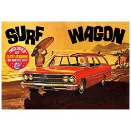 Click here to learn more about the AMT 1/25 1965 Chevelle Surf Wagon.