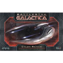 Click here to learn more about the Moebius Models 1/32 Cylon Raider.