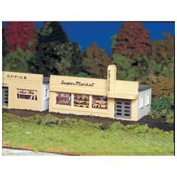 Click here to learn more about the Bachmann Industries HO Snap KIT Supermarket.