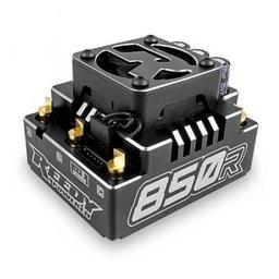 Click here to learn more about the Team Associated Blackbox 850R Competition 1:8 ESC.