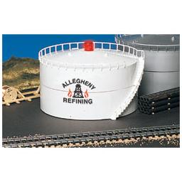 Click here to learn more about the Bachmann Industries HO Oil Storage Tank, Allegheny Oil/Lighted.