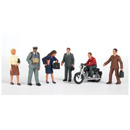Click here to learn more about the Bachmann Industries HO City People w/Motorcycle (7).