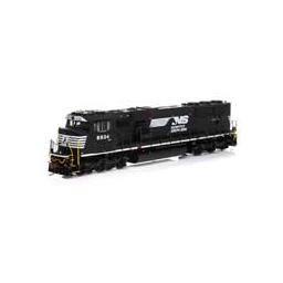 Click here to learn more about the Athearn HO SD60E, NS #6934.