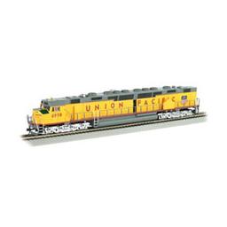 Click here to learn more about the Bachmann Industries HO DD40AX w/DCC, UP #6900.