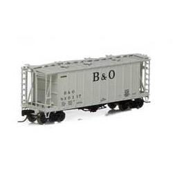 Click here to learn more about the Athearn N GATC 2600 Airslide Hopper, B&O #830117.