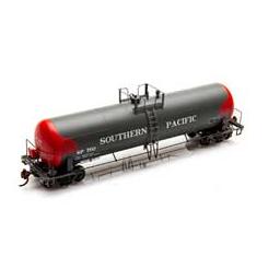 Click here to learn more about the Athearn HO RTR RTC 20,900-Gallon Tank, SP/Fuel Tender #700.
