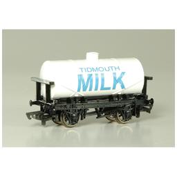 Click here to learn more about the Bachmann Industries HO Tidmouth Milk Tank.