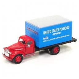 Click here to learn more about the Classic Metal Works HO 1941-46 Chevy Box Truck, US Plywood.