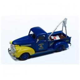 Click here to learn more about the Classic Metal Works HO 1941-1946 Chevy Tow Truck, Sunoco.