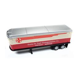 Click here to learn more about the Classic Metal Works HO 1941-1950 AeroVan Trailer, SF.