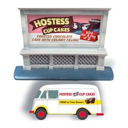 Click here to learn more about the Classic Metal Works HO 1950 IH Metro Van w/1950''s Billboard, Hostess.