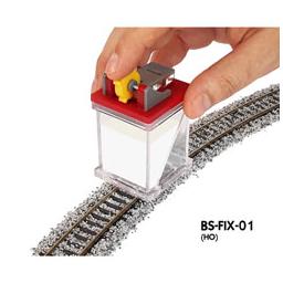 Click here to learn more about the Bachmann Industries HO Ballast Gluer/Fixer.