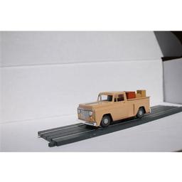 Click here to learn more about the Bachmann Industries O Williams E-Z Street Pickup Truck/Beige.