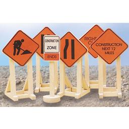 Click here to learn more about the Lionel O Construction Signs (6).